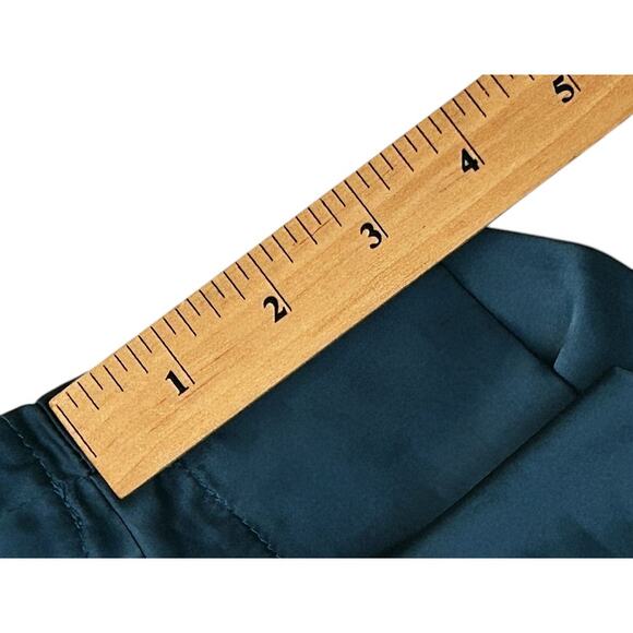 Natural Life Daisy Smocked Waist Teal Green Satin Shorts Women's XS/S - Picture 4 of 7